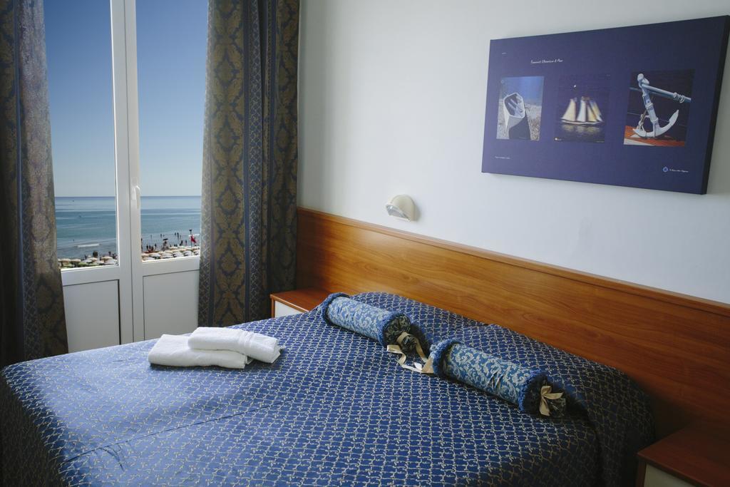 Hotel Paradiso Senigallia Esterno foto